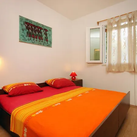 Secluded Fisherman's Cove Spiliska, Korcula - 9142 Vela Luka