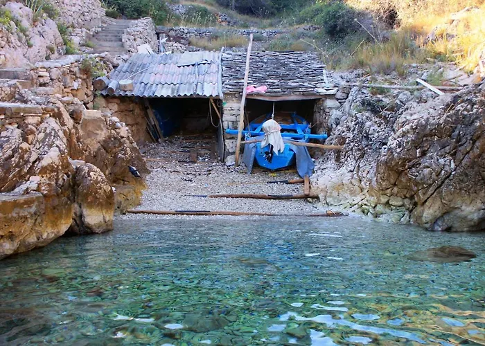 Secluded Fisherman's Cove Spiliska, Korcula - 9142 Nyaraló