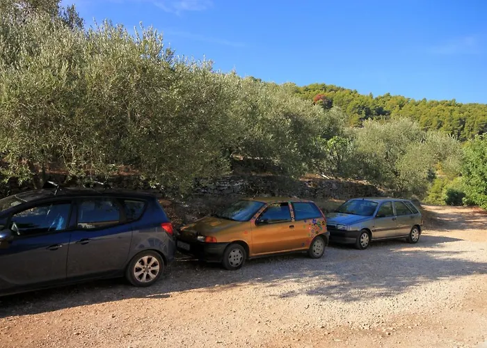 Secluded Fisherman's Cove Spiliska, Korcula - 9142 *