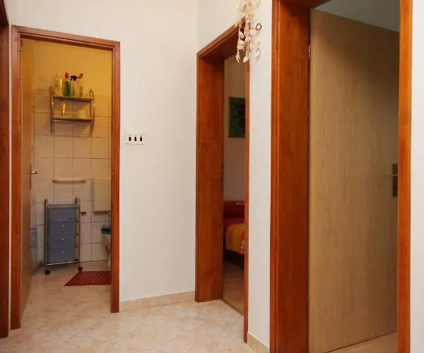 Secluded Fisherman's Cove Spiliska, Korcula - 9142 Nyaraló